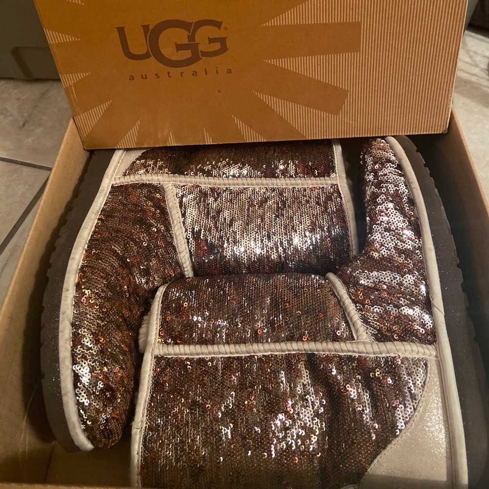 UGG Classic short cosmos sequin boots